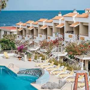 3* Semesteranläggning (resort) Atlantis Park